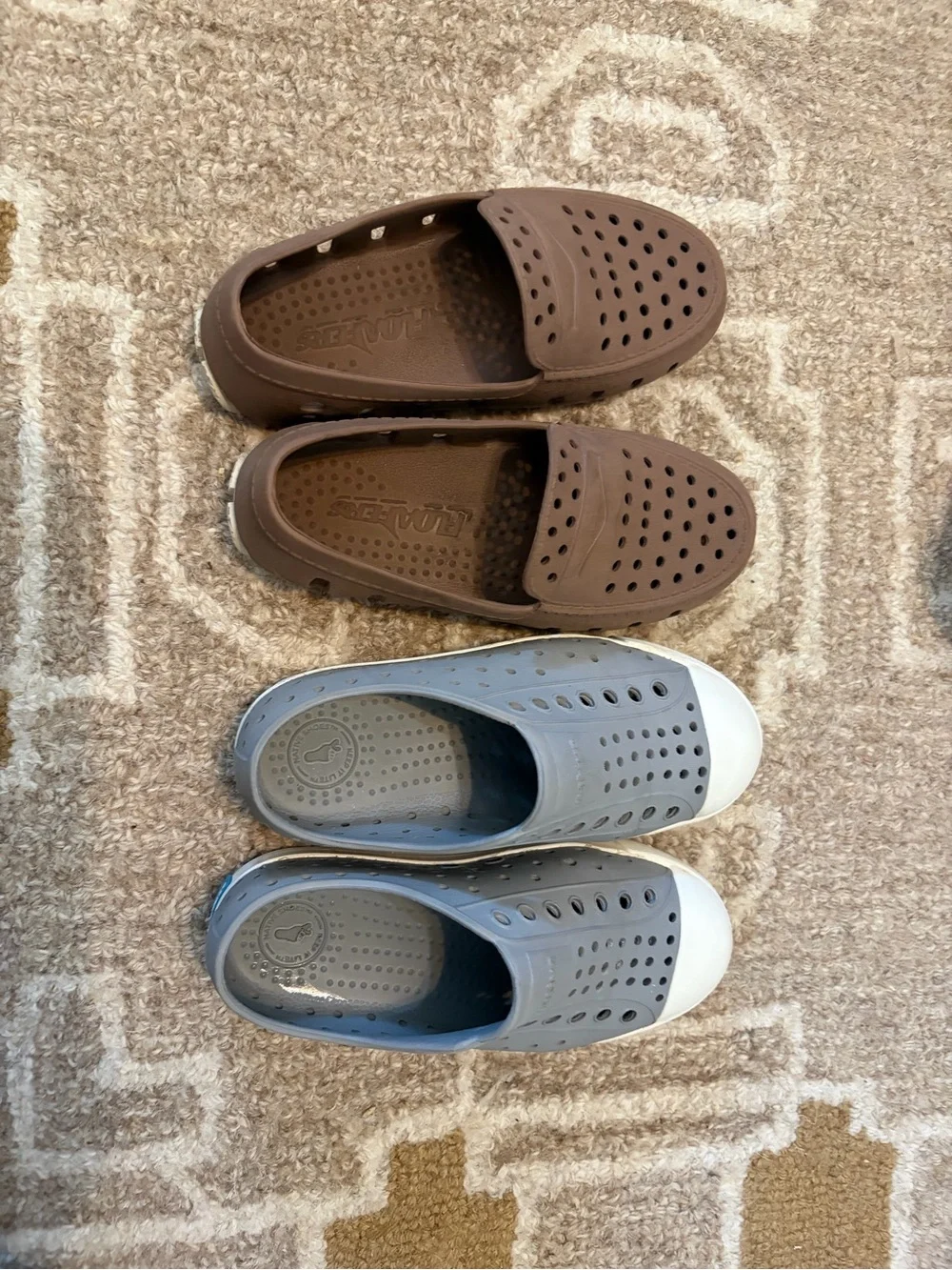 Native Kids Water Shoes — Brown and Light Gray Slip-On Clogs